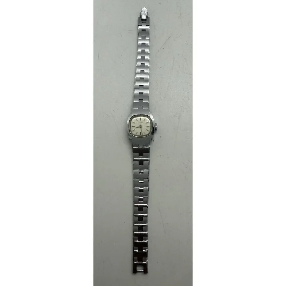 Vtg Timex Watch Women's 18mm Silver Tone Mechanical Manual Wind Square Stainless